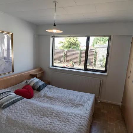 Hvidehus Aunslev شقة *